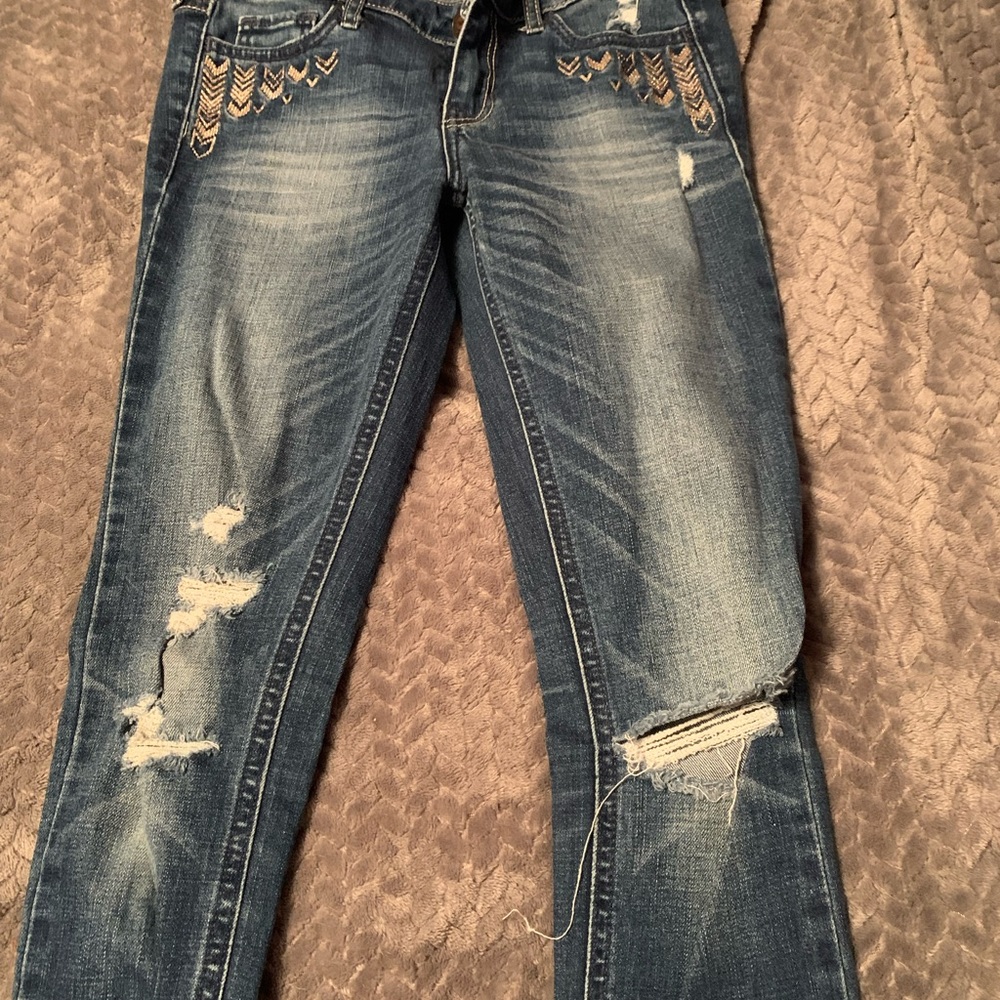 Hollister jeans size 0 They’re in really good shape no stains